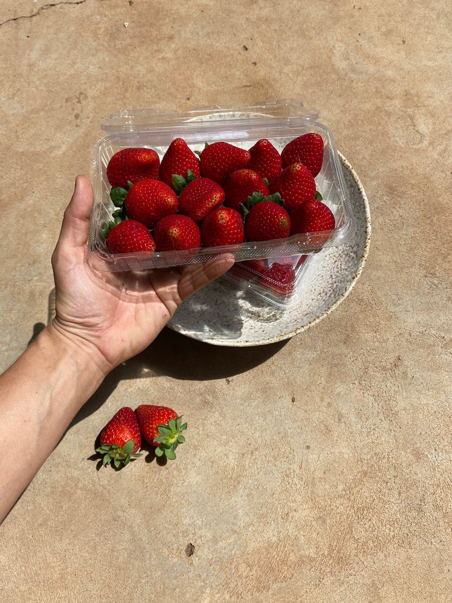 Strawberries, punnet